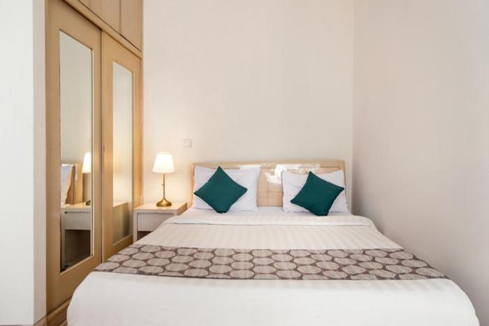 Twospaces Living At The Unit Residence Jakarta Eksteriør billede